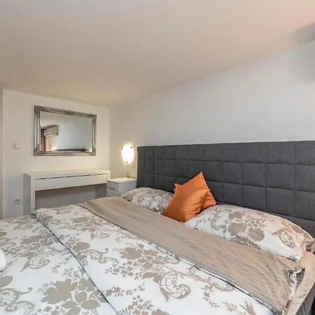 別荘 Beautiful In ザダル